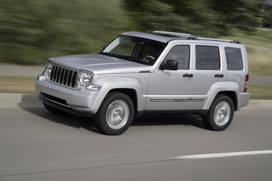  Jeep Cherokee 2008 года  (фото 146 из 161)